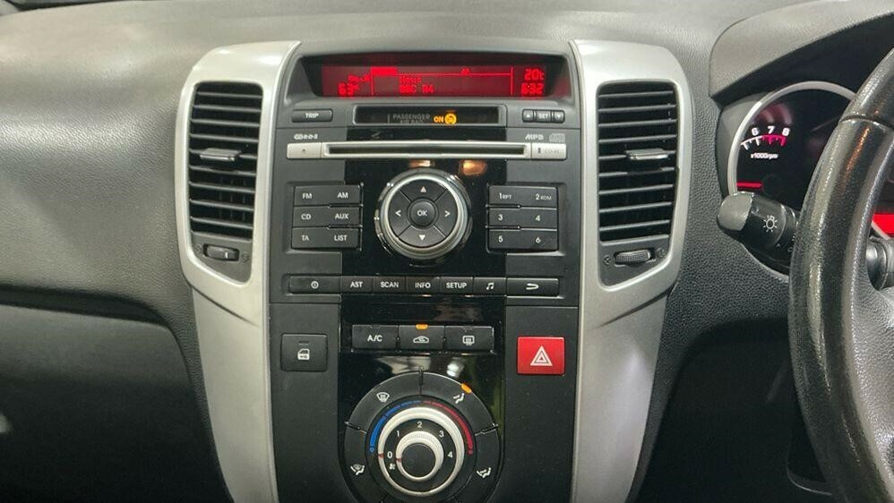 Kia Venga Mpv 1.6 2 Euro 5 201111 Red #8