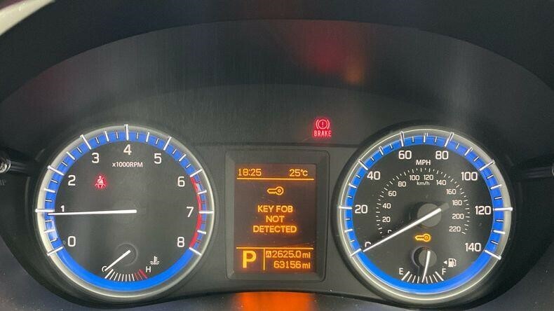 Suzuki SX4 S Cross Hatchback Silver #9