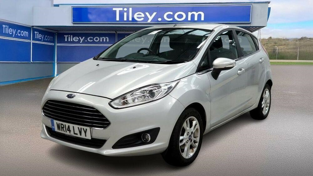Ford Fiesta 1.0T Ecoboost Zetec Euro 5 Ss  #2