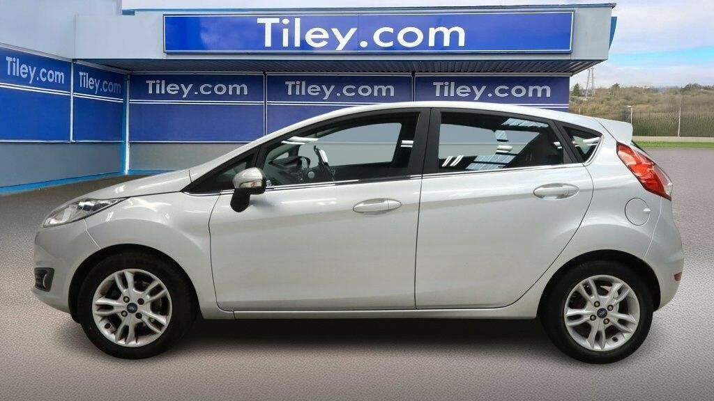 Ford Fiesta 1.0T Ecoboost Zetec Euro 5 Ss  #3