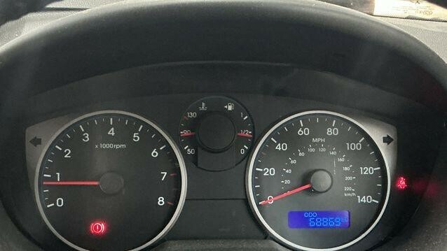 Hyundai I20 Active White #9