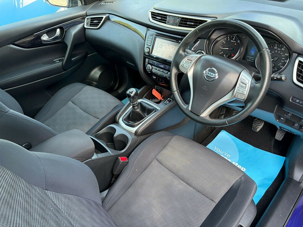 Nissan Qashqai Hatchback Acenta Plus Dig-t 2015 Grey #38
