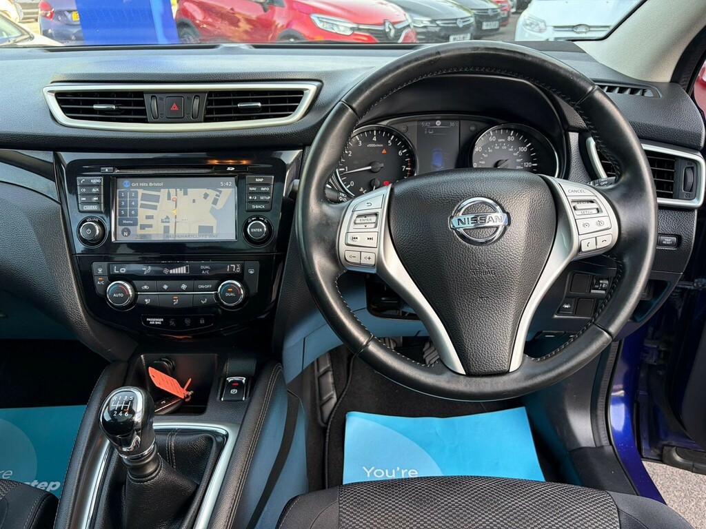 Nissan Qashqai Hatchback Acenta Plus Dig-t 2015 Grey #40