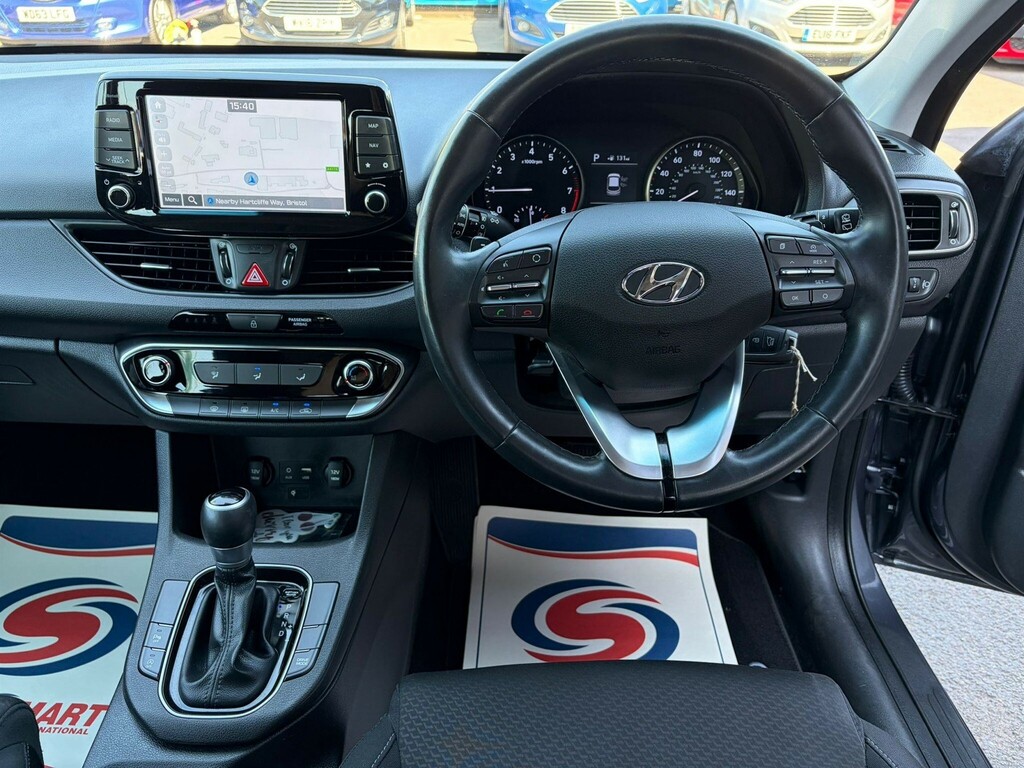 Hyundai I30 1.4T Gdi Se Nav White #16