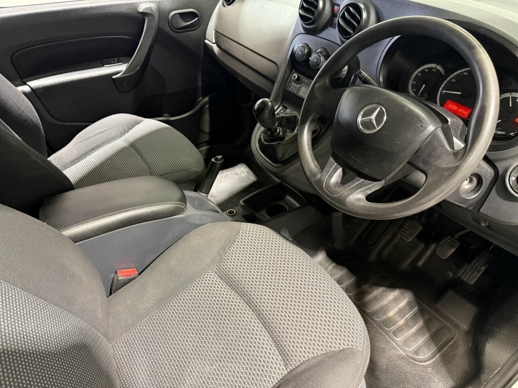 Mercedes-Benz CITAN 1.5L Null 6Dr NK67OWC White #3