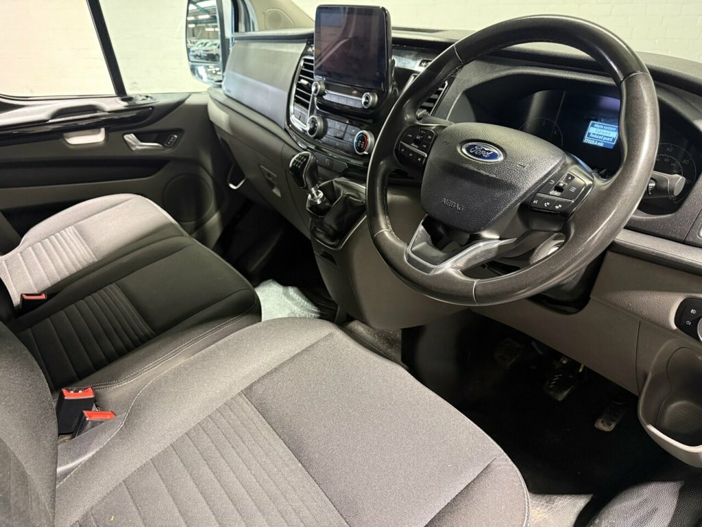 Ford Transit Custom 2L Limited MT72VHR White #3