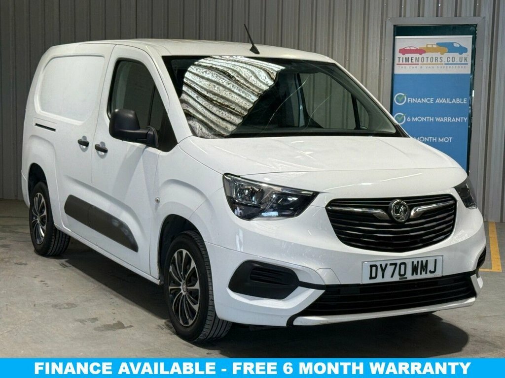 Vauxhall Combo 1.5L Sportive White