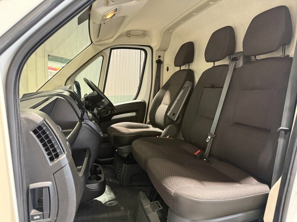Citroen Relay 2.2L Enterprise Edition YC73XAK White #6