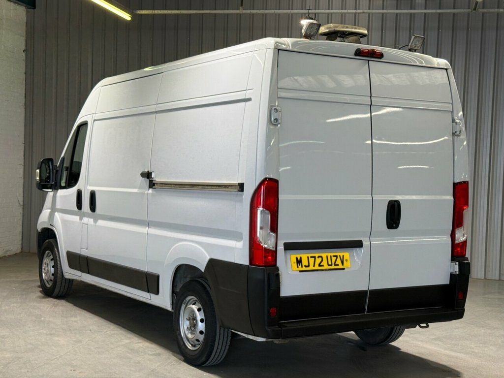 Citroen Relay 2.2L Enterprise MJ72UZV White #2