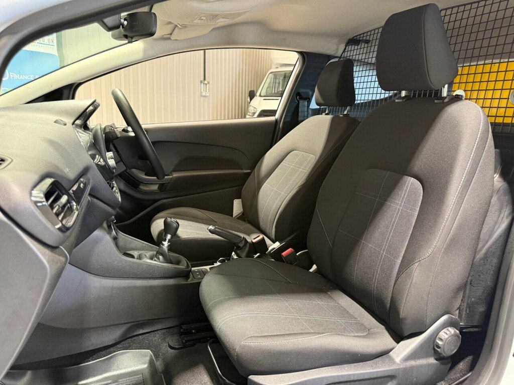 Ford Fiesta 1.5L Null BF69YOE White #6