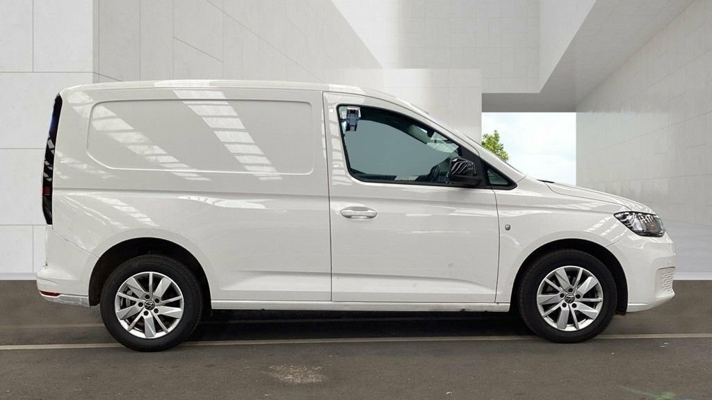 Volkswagen Caddy 2L Commerce Pro White #5