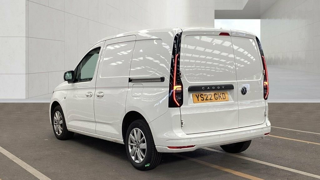 Volkswagen Caddy 2L Commerce Pro White #3
