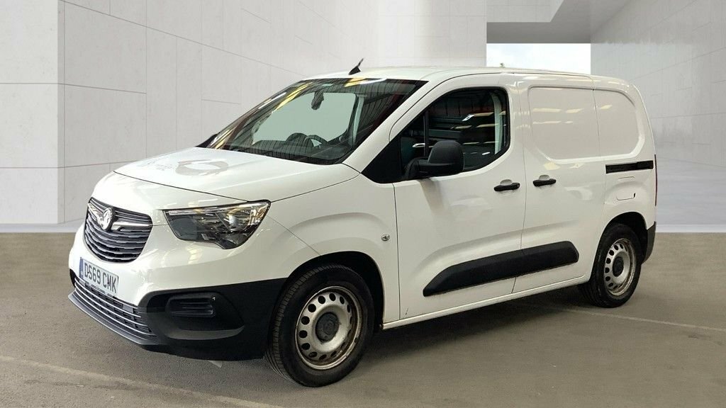 Vauxhall Combo 1.6L Edition White #2