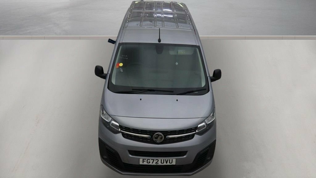 Vauxhall Vivaro 1.5L Sportive 6Dr FG72UVU Grey #5