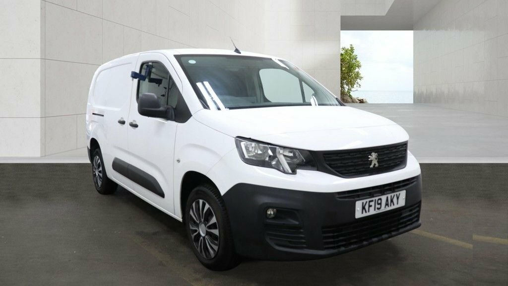 Peugeot Partner 1.5L Professional 6Dr White