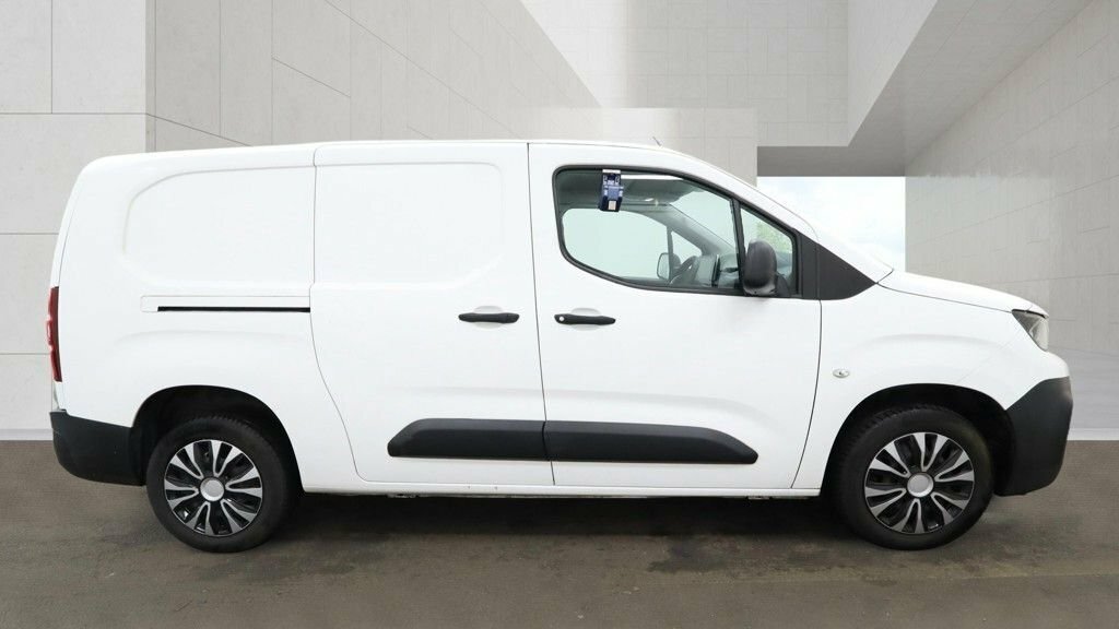 Peugeot Partner 1.5L Professional 6Dr White #5