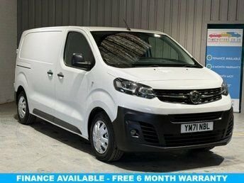 Vauxhall Vivaro 1.5L Dynamic 6Dr White