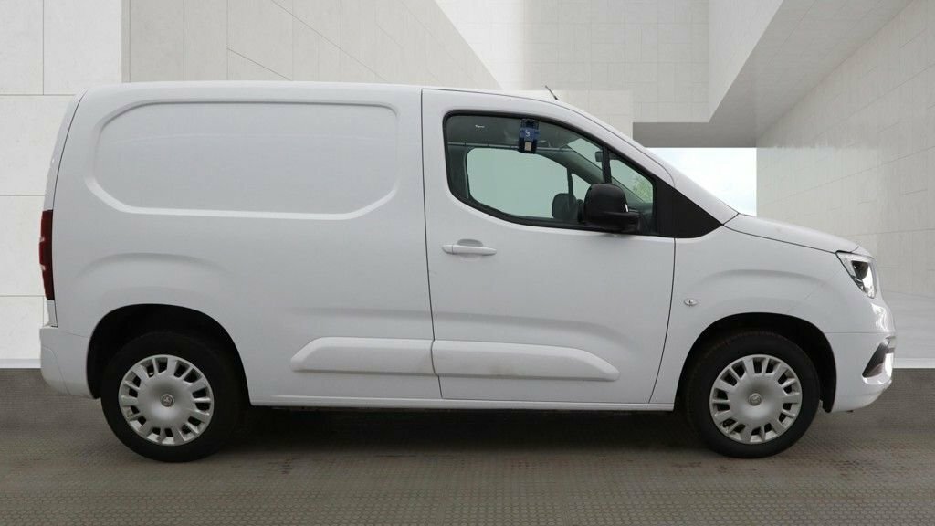Vauxhall Combo 1.5L Pro White #5