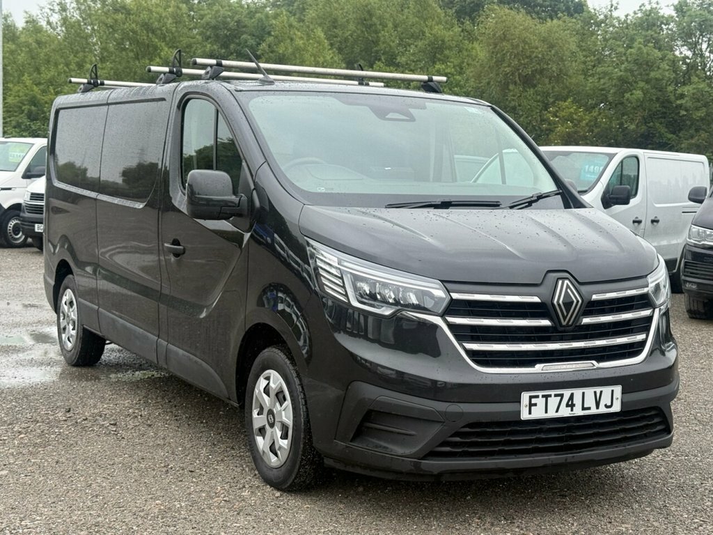 Renault Trafic 2L Advance Black