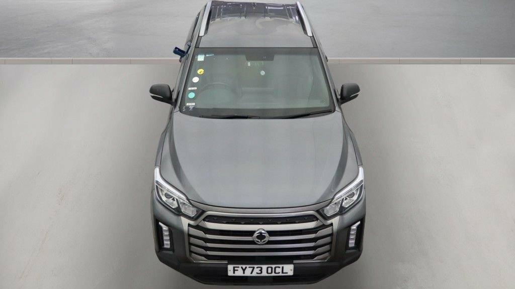 SsangYong Musso Saracen Plus 2.2 Red #7