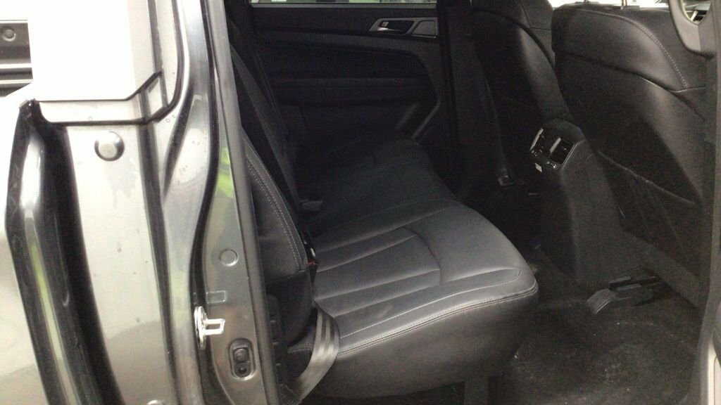 SsangYong Musso Saracen Plus 2.2 Red #9