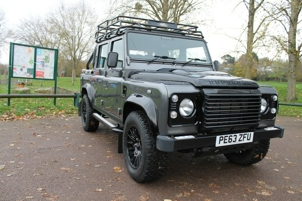 Land Rover Defender County Double Cab Pickup Tdci 2.2 PE63ZFU Grey