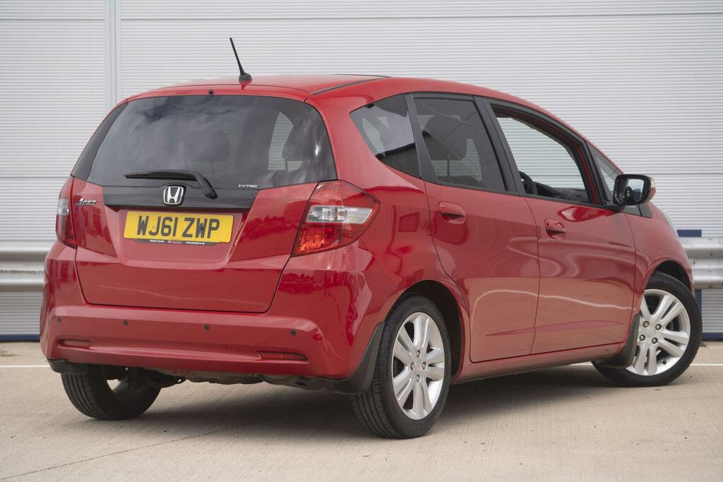 Honda Jazz 1.4 I-vtec Exl Euro 5 Red #4
