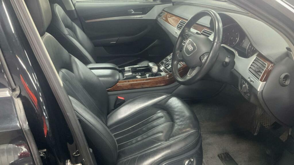 Audi A8 3.0 Tdi V6 Executive Se Tiptronic Quattro Euro 5 Black #4