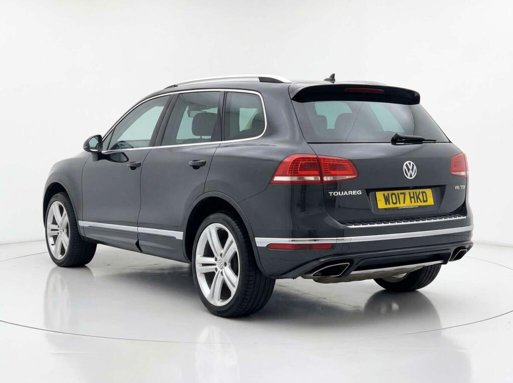 Volkswagen Touareg 3.0 Tdi V6 Bluemotion Tech R-line Plus Tiptronic 4 WO17HKD Black #4