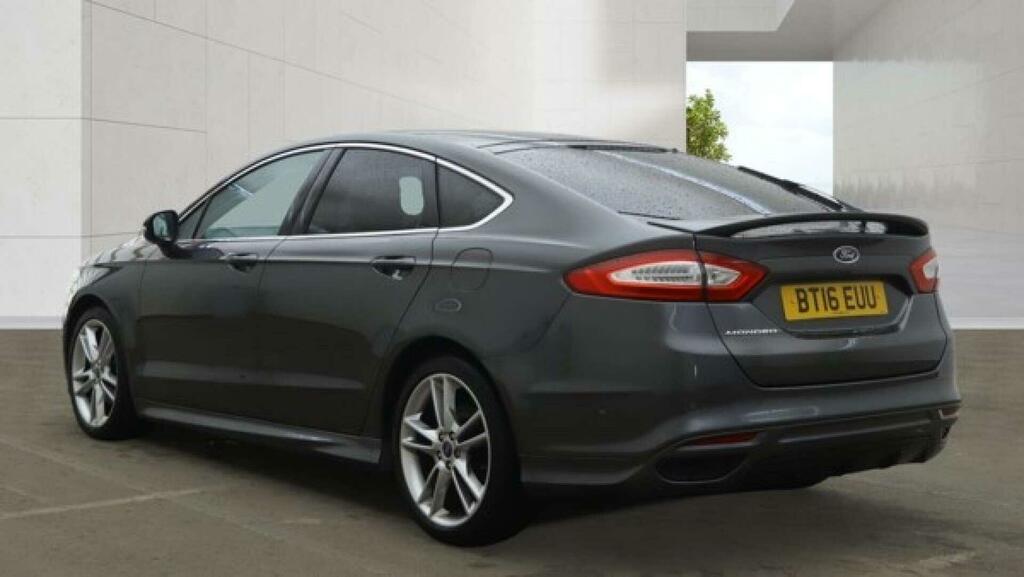 Ford Mondeo 2.0 Tdci Titanium Euro 6 Ss Grey #4
