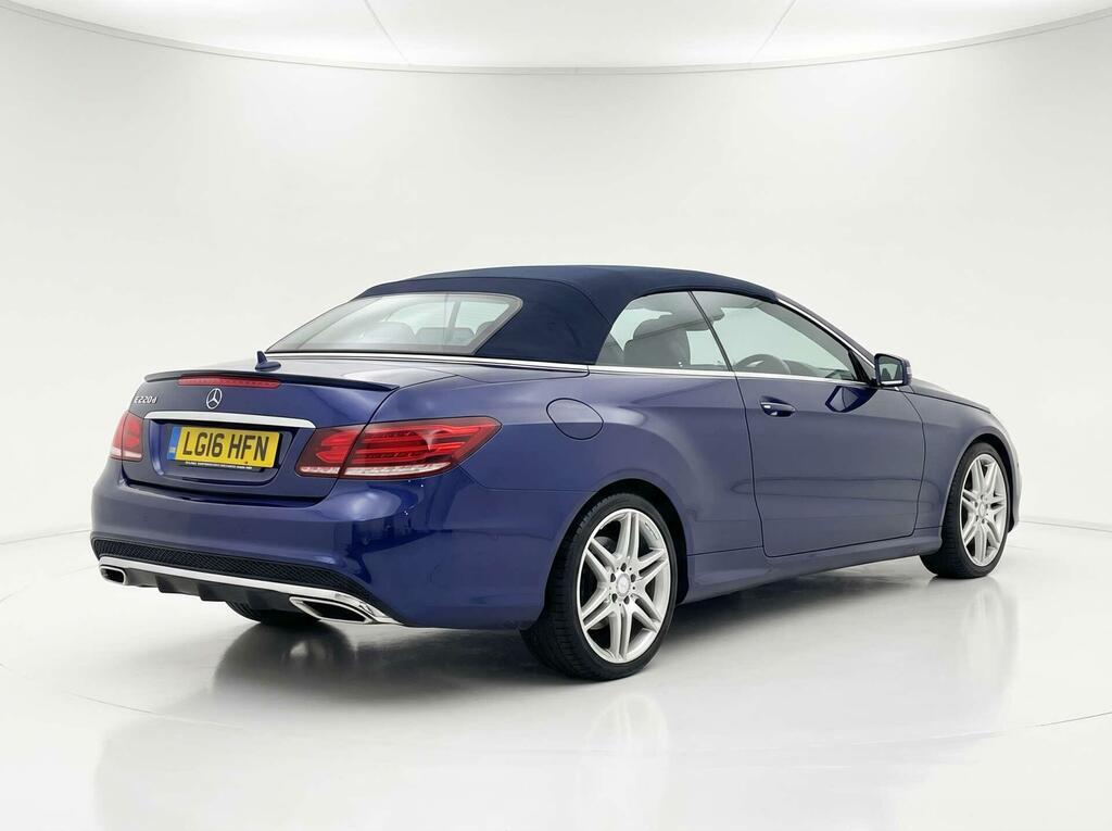Mercedes-Benz E Class Amg Line Edition Blue #3