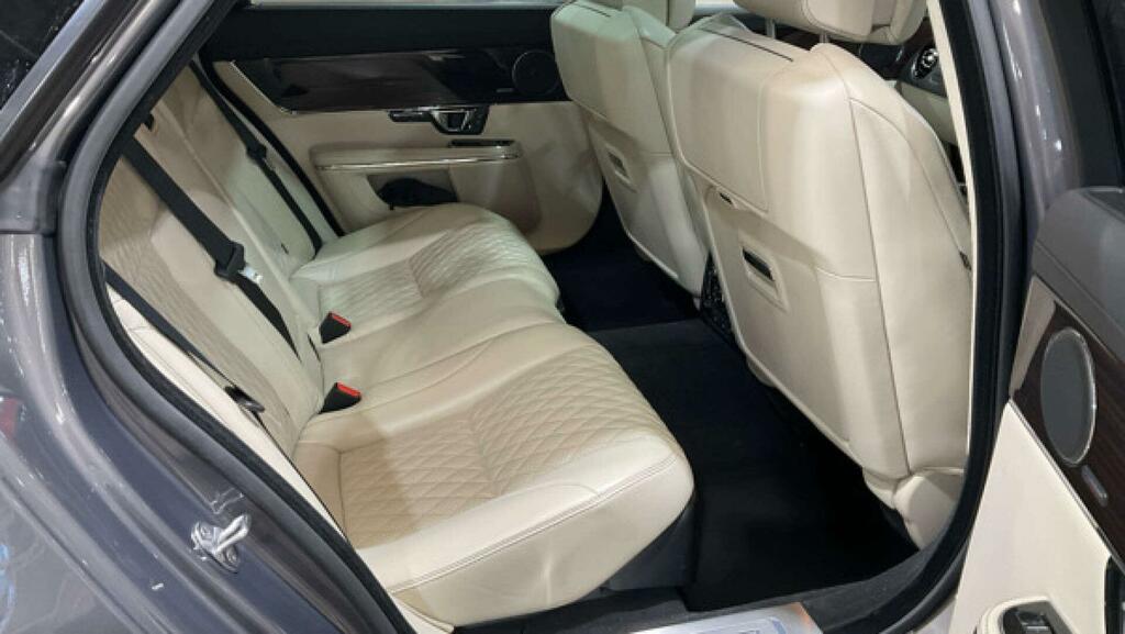 Jaguar XJ Portfolio Grey #2