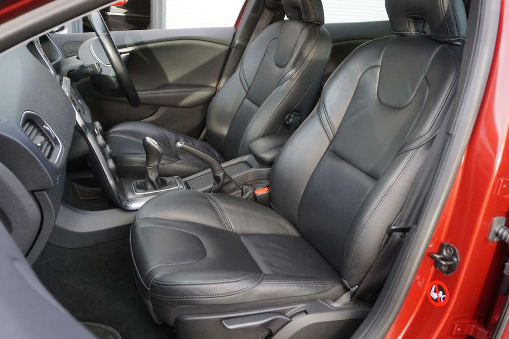 Volvo V40 2.0 D3 R-design Nav 2013 Blue #9