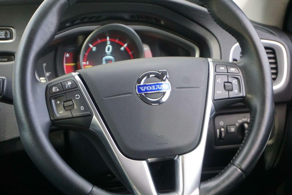 Volvo V40 2.0 D3 R-design Nav 2013 Blue #35