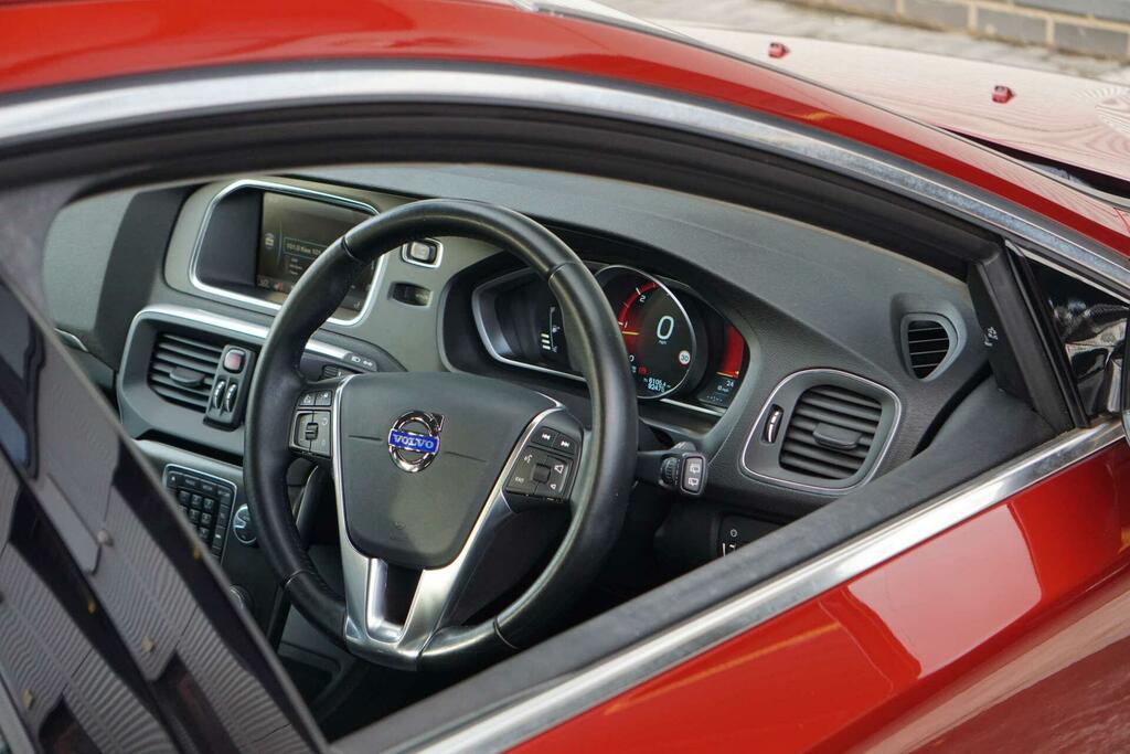 Volvo V40 2.0 D3 R-design Nav 2013 Blue #30