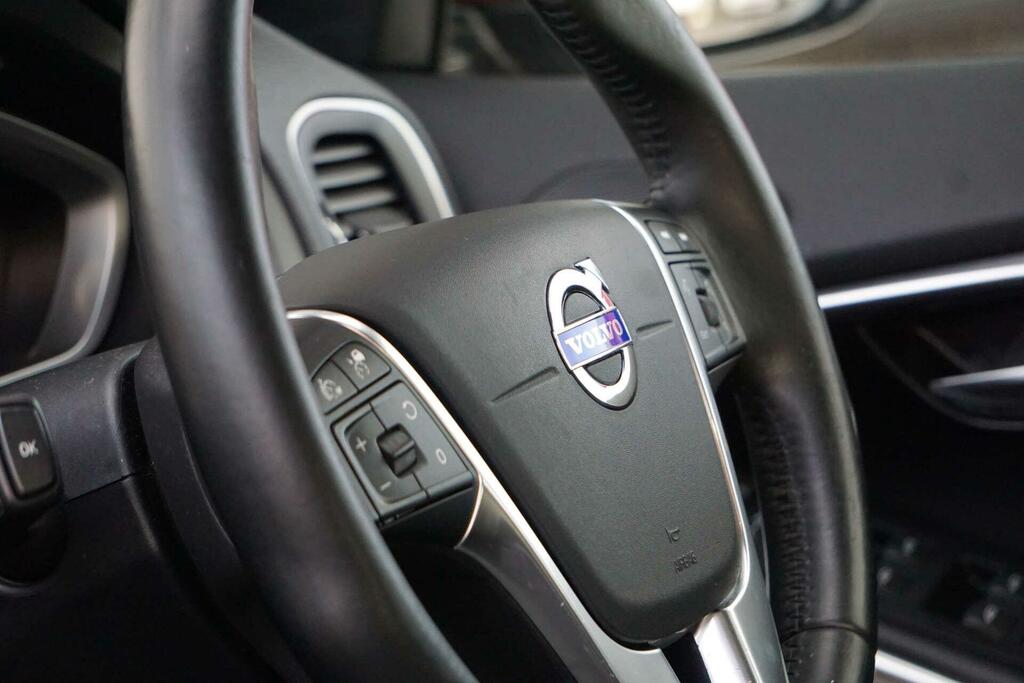 Volvo V40 2.0 D3 R-design Nav 2013 Blue #22