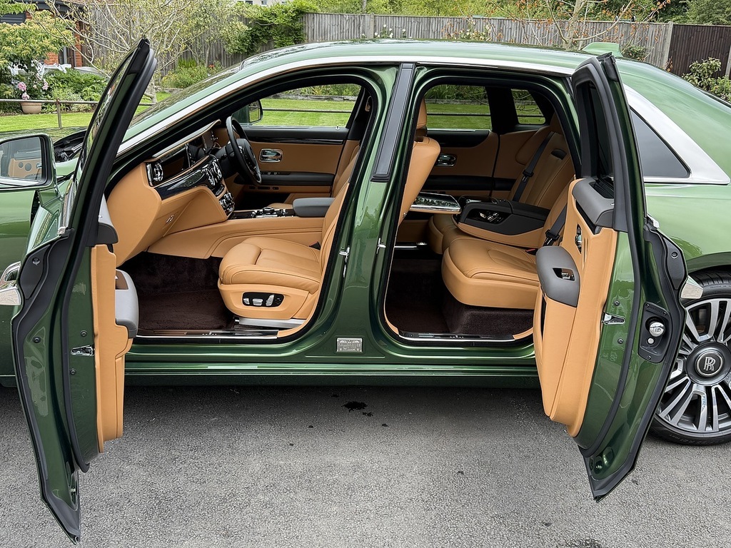 Rolls-Royce Ghost Saloon 6.7 V12 Blue #7