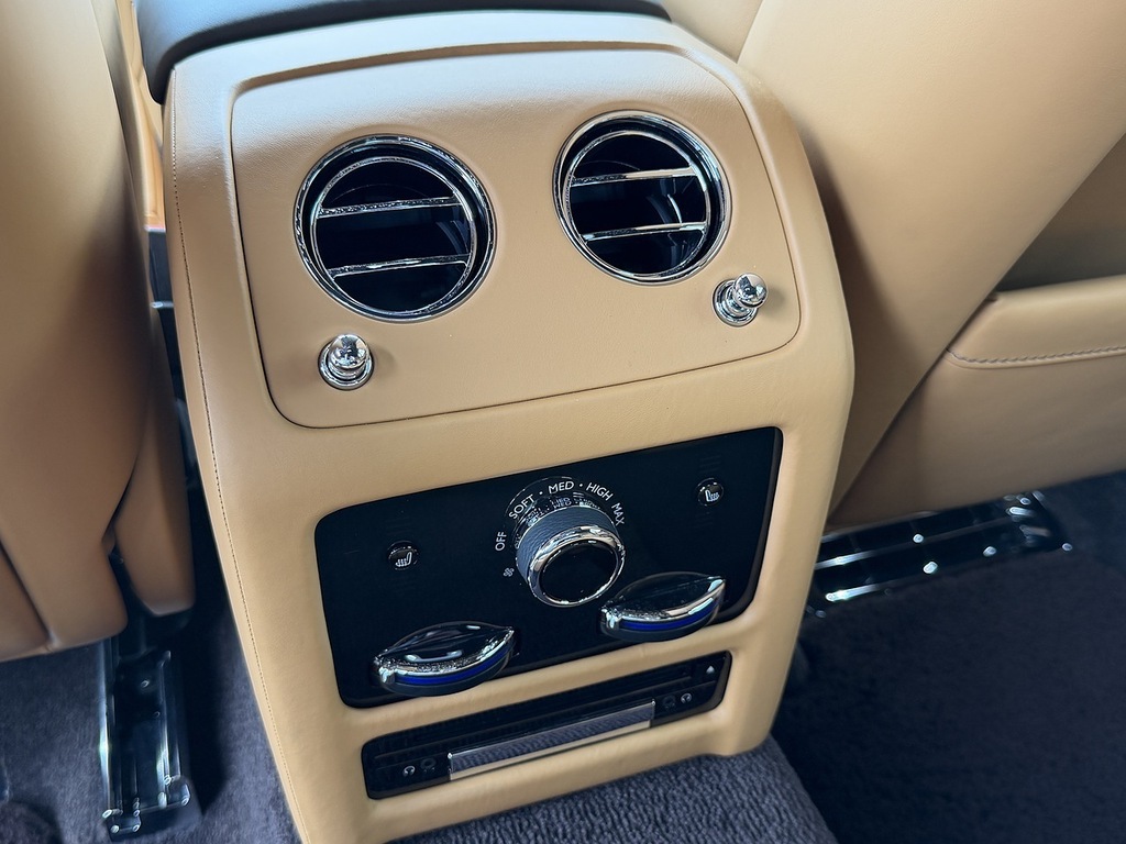 Rolls-Royce Ghost Saloon 6.7 V12 Blue #49