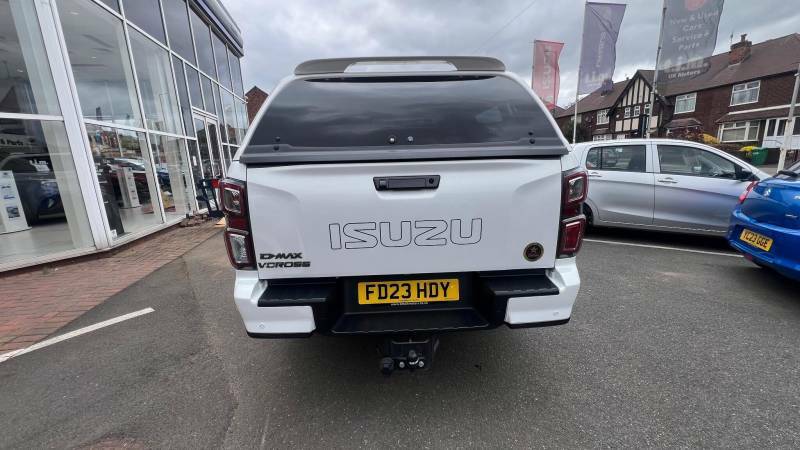 Isuzu D-Max 1.9 V-cross Double Cab 4X4 - 2023 23 FD23HDY White #5