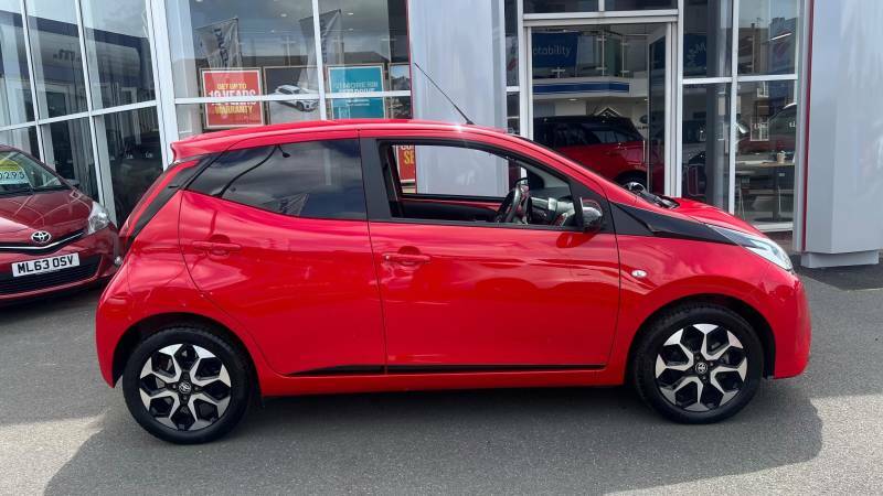 Toyota Aygo 1.0 Vvt-i X-trend Tss - 2021 21 Red #2