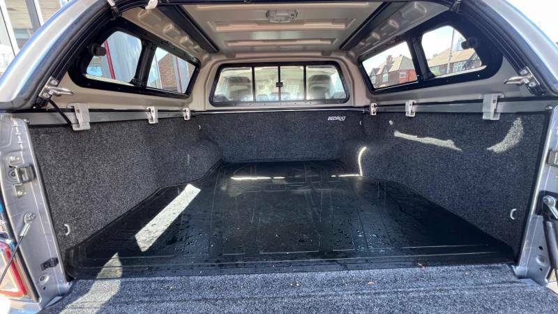 Isuzu D-Max 1.9 Td Dl40 Pickup Double Cab Black #10
