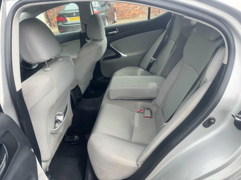 Lexus IS Se U556394 Ulez Silver #10
