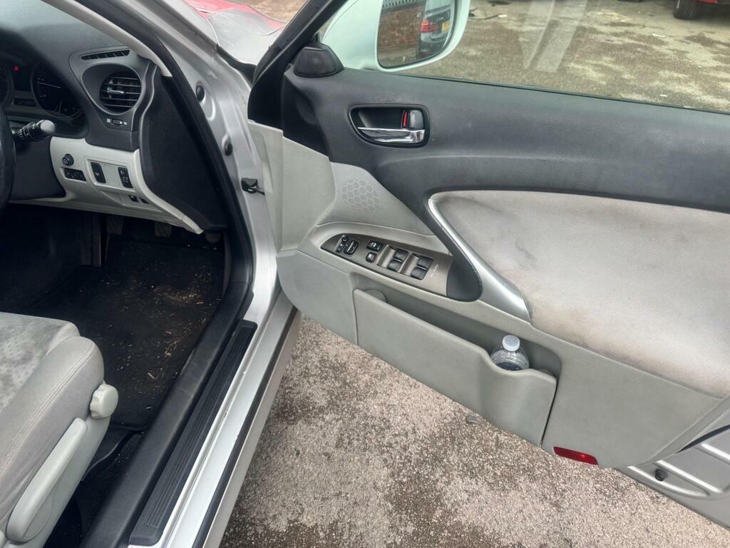 Lexus IS Se U556394 Ulez Silver #13