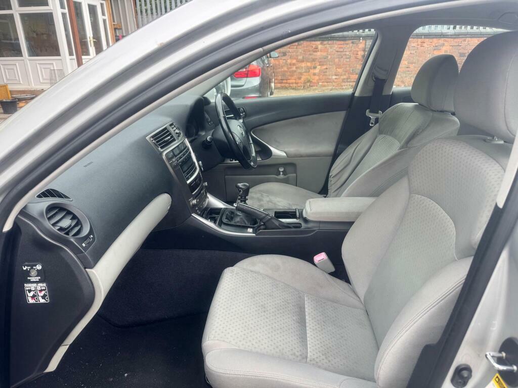 Lexus IS Se U556394 Ulez Silver #11