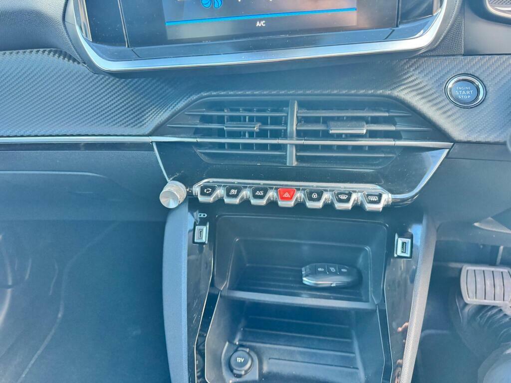 Peugeot 208 1.2 Puretech Active Premium Grey #21