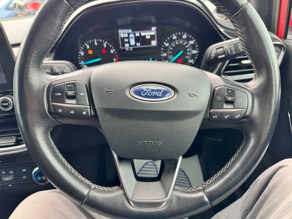 Ford Fiesta Active 1 White #22