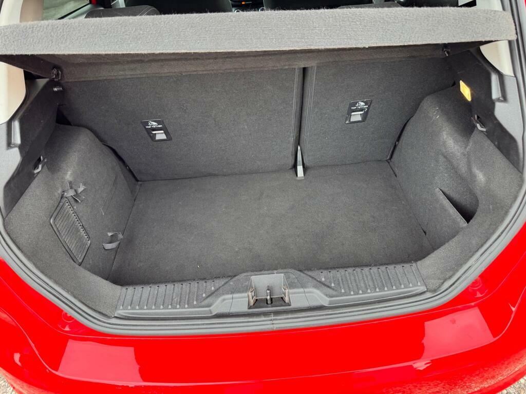 Ford Fiesta Active 1 White #36