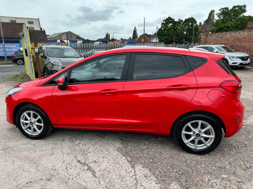 Ford Fiesta Active 1 White #9