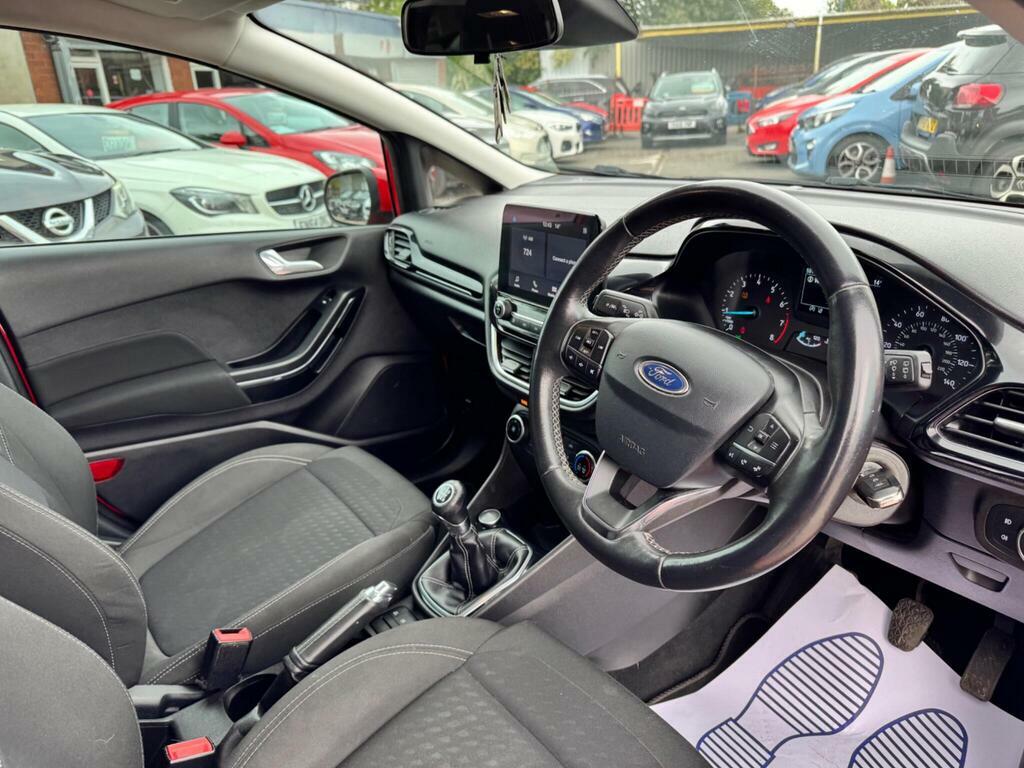 Ford Fiesta Active 1 White #11