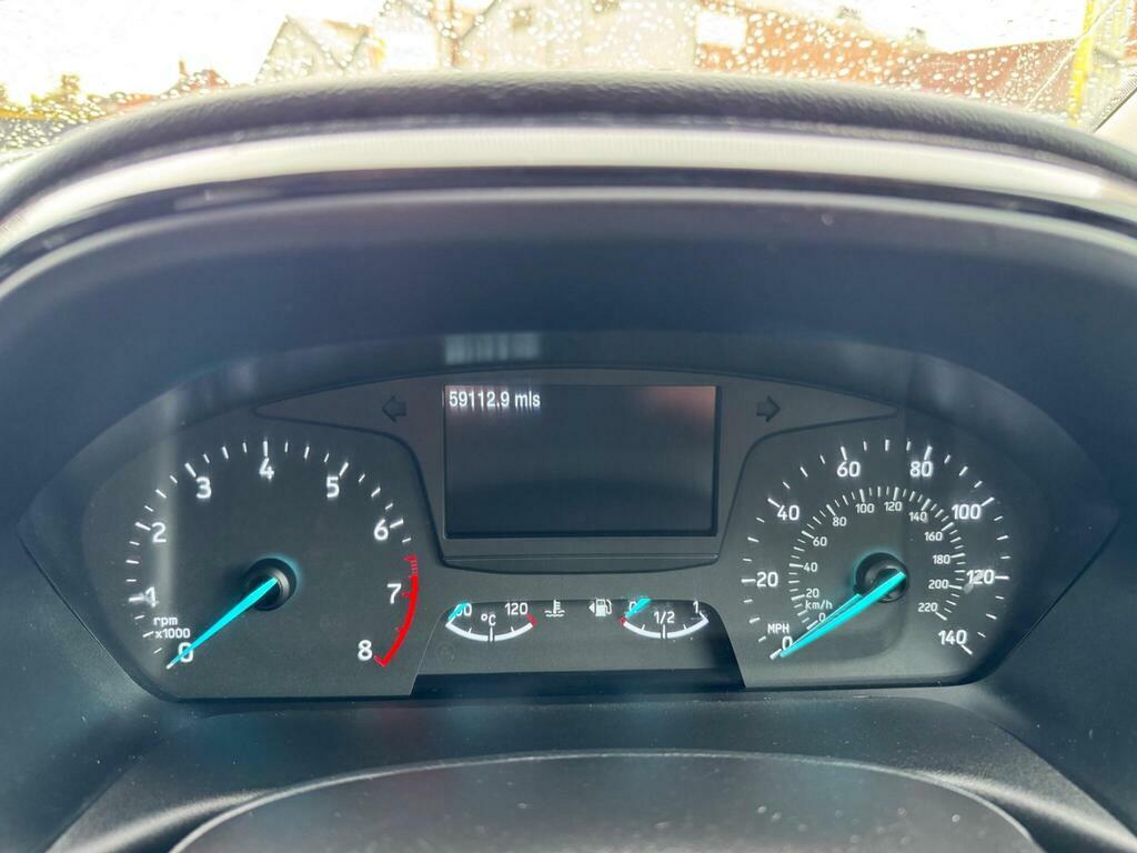 Ford Fiesta Active 1 White #26